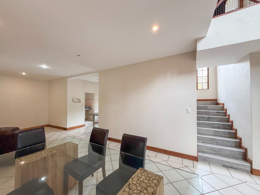 3 Bedroom Property for Sale in WestLake Country Safari Estate North West